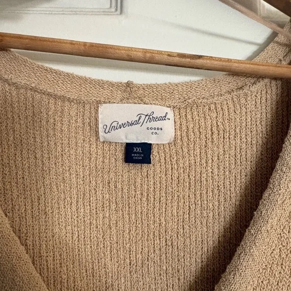 Women’s front button vest - universal thread - Picture 2 of 3